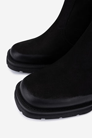 Valmenti Kadın Hakiki Deri Siyah Nubuk Topuklu Bot 324 7988 BN BOT SK25-26 SIYAH NBK