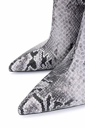 Tamer Tanca Kadın Siyah Yılan Desen Topuklu Bot 735 8793 BN BOT SK25-26 SIYAH YLN BSK