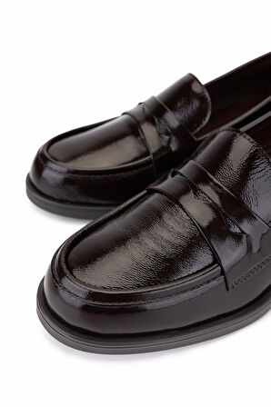 Tamer Tanca Kadın Hakiki Deri Kahverengi Rugan Makosen Ayakkabı 488 3632 BN AYK SK25-26 KAHVE KRSK RGN