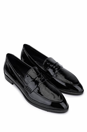 Tamer Tanca Kadın Hakiki Deri Siyah Rugan Loafer Ayakkabı 566 3237-286 BN AYK SK25-26 SIYAH KRSK RGN