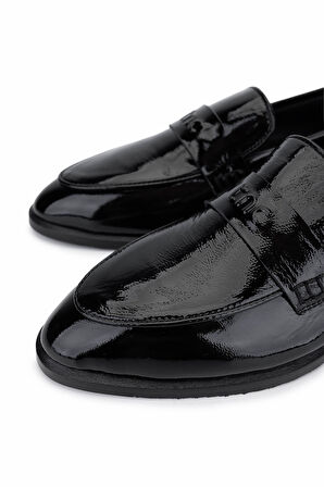 Tamer Tanca Kadın Hakiki Deri Siyah Rugan Loafer Ayakkabı 566 3237-286 BN AYK SK25-26 SIYAH KRSK RGN