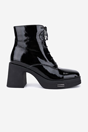 Valmenti Kadın Hakiki Deri Siyah Rugan Topuklu Bot 51 86123 BN BOT SK25-26 SIYAH RGN