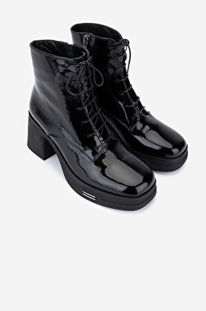 Valmenti Kadın Hakiki Deri Siyah Rugan Topuklu Bot 51 86123 BN BOT SK25-26 SIYAH RGN