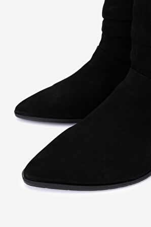 Valmenti Kadın Hakiki Deri Siyah Süet Topuklu Bot 51 8056 BN BOT SK25-26 SIYAH SUET