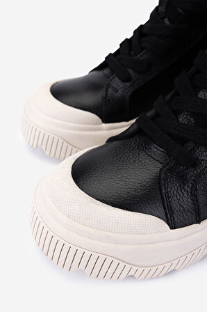 Valmenti Kadın Hakiki Deri Siyah Floter Casual Bot 154 5989 BN BOT SK25-26 SIYAH FLTR