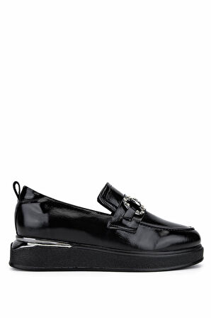 Tamer Tanca Kadın Hakiki Deri Siyah Rugan Loafer Ayakkabı 322 2451401 BN AYK SK25-26 SIYAH KRSK RGN