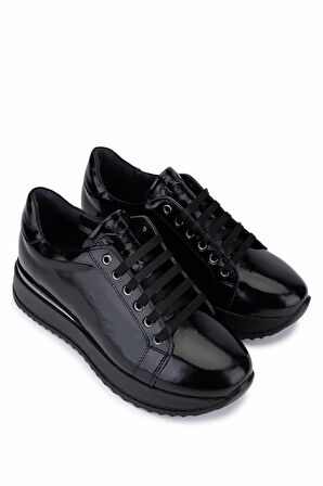 Tamer Tanca Kadın Hakiki Deri Siyah Rugan Sneakers & Spor Ayakkabı 322 2514502 BN AYK SK25-26 SIYAH KRSK RGN