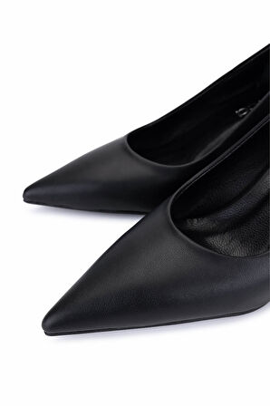 Tamer Tanca Kadın Suni Deri Siyah Deri Topuklu Ayakkabı 1160 2026 BN AYK SK25-26 SIYAH DR