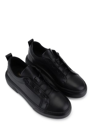 Tamer Tanca Erkek Hakiki Deri Siyah Sneakers & Spor Ayakkabı 1163 5552 ERK AYK SK25-26 SIYAH