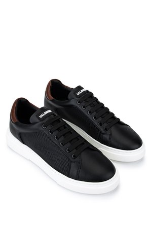 Mario Valentino Erkek Hakiki Deri Siyah Sneakers & Spor Ayakkabı 1040 92S3913 ERK AYK Y26 NERO/MULTI