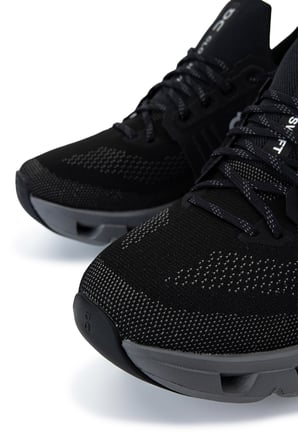 On Erkek Tekstil Siyah Sneakers & Spor Ayakkabı CLOUDSWIFT 4 AD BLACK/BLACK