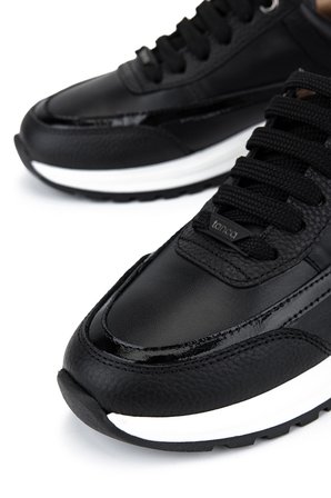 Tamer Tanca Kadın Hakiki Deri siyah Sneakers & Spor Ayakkabı 1116 1868 BN AYK Y26 SYH/SYH YLN BSK