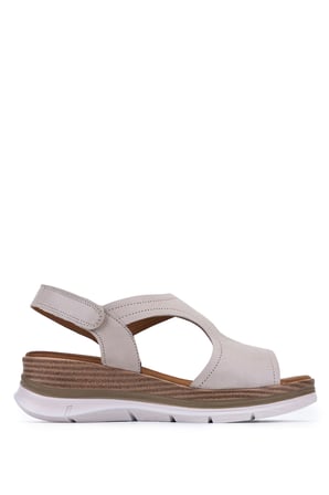 Tamer Tanca Kadın Hakiki Deri Bej Düz Sandalet 766 3376 BN SNDLT Y26 BEJ SILVER GREY