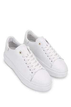 Tamer Tanca Kadın Hakiki Deri Beyaz Sneakers & Spor Ayakkabı 1145 Z-2501 BN AYK Y26 BEYAZ FLTR