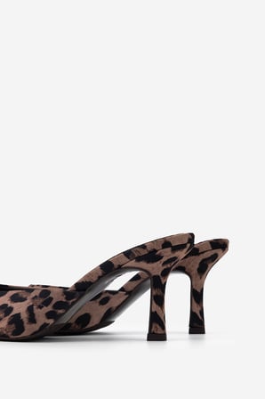 Valmenti Kadın Tekstil Leopar Topuklu Terlik 932 A119 BN TRLK Y26 LEOPAR SATEN