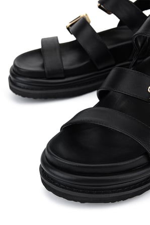 Janet&Janet Kadın Suni Deri Siyah Düz Sandalet 1215 J690 BN SNDLT Y26 BLACK
