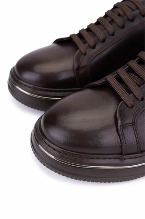 Tamer Tanca Erkek Hakiki Deri Kahverengi Sneakers & Spor Ayakkabı 870 500 ERK AYK SK26-27 KAHVE DR