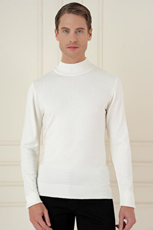 TR 876 Slim Fit Ekru Klasik Triko