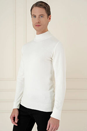 TR 876 Slim Fit Ekru Klasik Triko