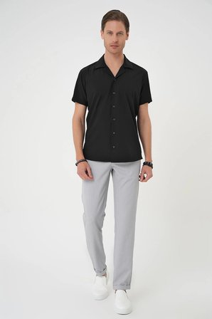 G 1589 Slim Fit Apaş Yaka Kısa Kol Esnek Casuel Siyah Gömlek 