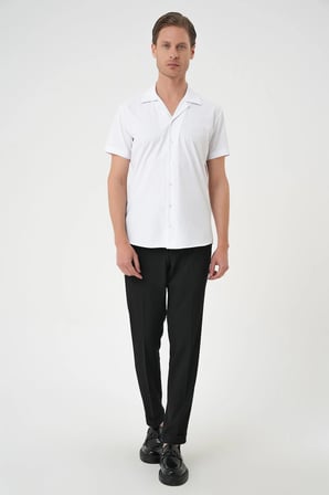 G 1589 Slim Fit Apaş Yaka Kısa Kol Esnek Casuel Beyaz Gömlek 