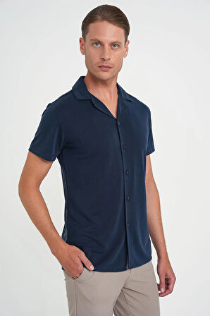 Slim Fit Apaş Yaka Modal Karışımlı Kısa Kol Lacivert Gömlek G 1590
