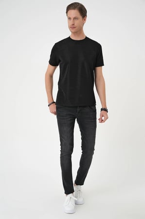 Ts 896 Comfort Fit Bisiklet Yaka Viskon Karışımlı Dokulu Casuel Siyah Tişört