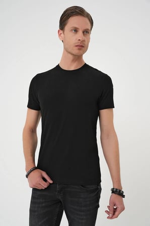 Ts 899 Comfort Fit Bisiklet Yaka Kabartma Desenli Casuel Siyah Tişört