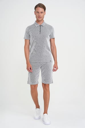 Comfort Fit Fermuarlı Polo Yaka Dikine Çizgili Kısa Kol Siyah Tişört Ts 906