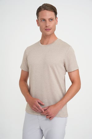 Comfort Fit Bisiklet Yaka Baklava Desen Kısa Kol Bej Tişört Ts 908
