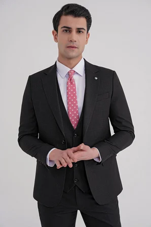 Slim Fit Mono Yaka Çift Yırtmaç Armürlü Esnek Yünlü Siyah Yelekli Klasik Takım Elbise TK 933