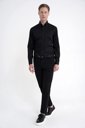 Slim Fit Düğmeli Yüksek Yaka %100 Pamuk Saten Düz Siyah Gömlek GK 760