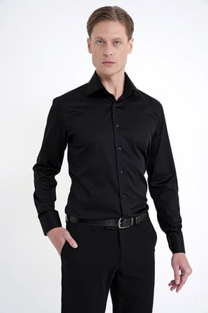 Slim Fit İtalyan Yaka %100 Pamuk Non İron Kumaş Düz Siyah Gömlek GK 759