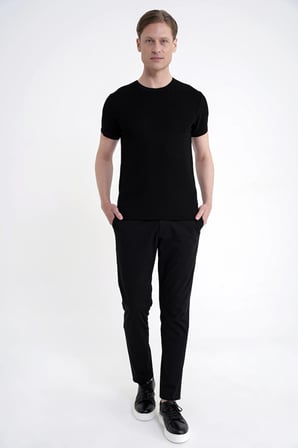 Comfort Fit Rayon Karışımlı Siyah Bisiklet Yaka Tişört TS 925 