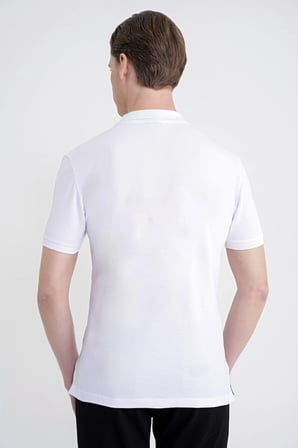 Comfort Fit Kolu Ribanalı %100 Pamuk Düğmeli Beyaz Polo Yaka Tişört TS 922