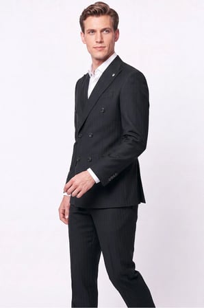 Slim Fit Çift Yırtmaç Esnek Silik Çizgili Siyah Kruvaze Takım Elbise TK 946