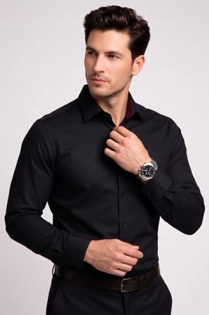 Slim Klasik Yaka Düz  SİYAH  GK 762 GÖMLEK