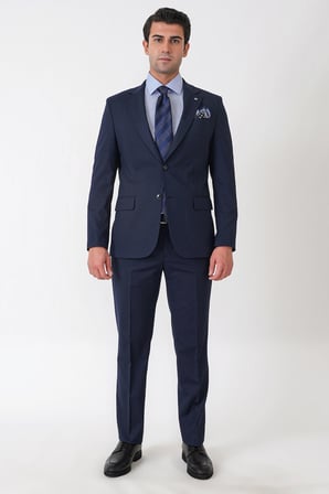 Slim Fit Mono Yaka Çift Yırtmaç Esnek Yünlü Lacivert Takım Elbise TK 947