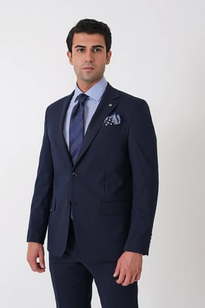 Slim Fit Mono Yaka Çift Yırtmaç Esnek Yünlü Lacivert Takım Elbise TK 947