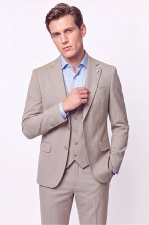 Slim Fit Çift Yırtmaç %97 Yünlü Doku Desenli Esnek Bej Yelekli Takım Elbise TK 927