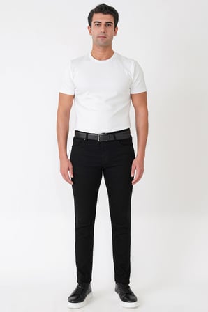 Slim Fit Beş Cep Likralı Düz Siyah Jean Kot Pantolon Denim 136