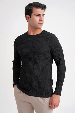 Slim Fit Esnek Pamuklu Dokulu Kumaş Uzun Kollu Siyah Tişört TS 934