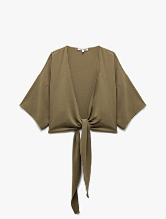 Kısa Kollu Kruvaze Yaka Bağlama Detaylı Oversize Kimono