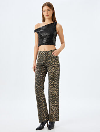 Koton X İnji - Pullu Payetli Kayık Yaka Crop Kolsuz Slim Fit Bluz