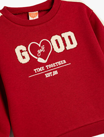 Sweatshirt Uzun Kollu Bisiklet Yaka Aplike Detaylı Pamuklu