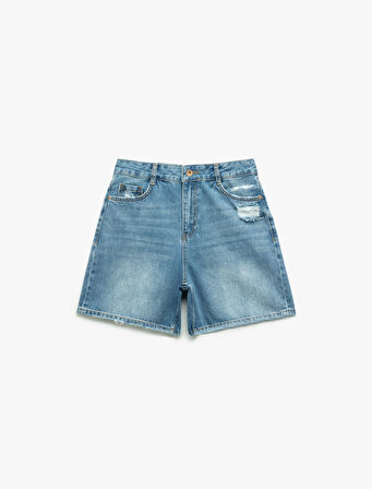 Pamuklu Relax Fit Düğmeli Cepli Denim Şort