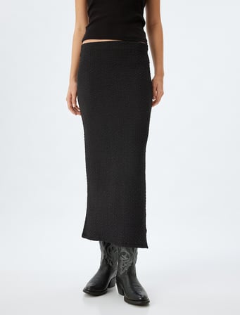 Midi Boy Kalem Etek Yandan Yırtmaçlı Dokulu Slim Fit Standart Bel