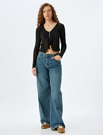 Uzun Kollu Düğmeli V Yaka Fırfırlı Asimetrik Bluz