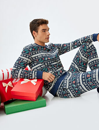 Yılbaşı Temalı Rahat Kesim Pamuklu Örme Pijama Seti