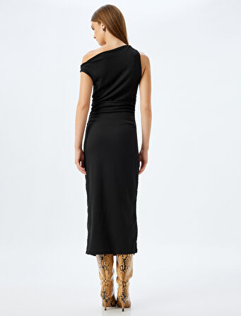 Asimetrik Omzu Açık Uzun Kalem Elbise Kolsuz Slim Fit Drape Detaylı